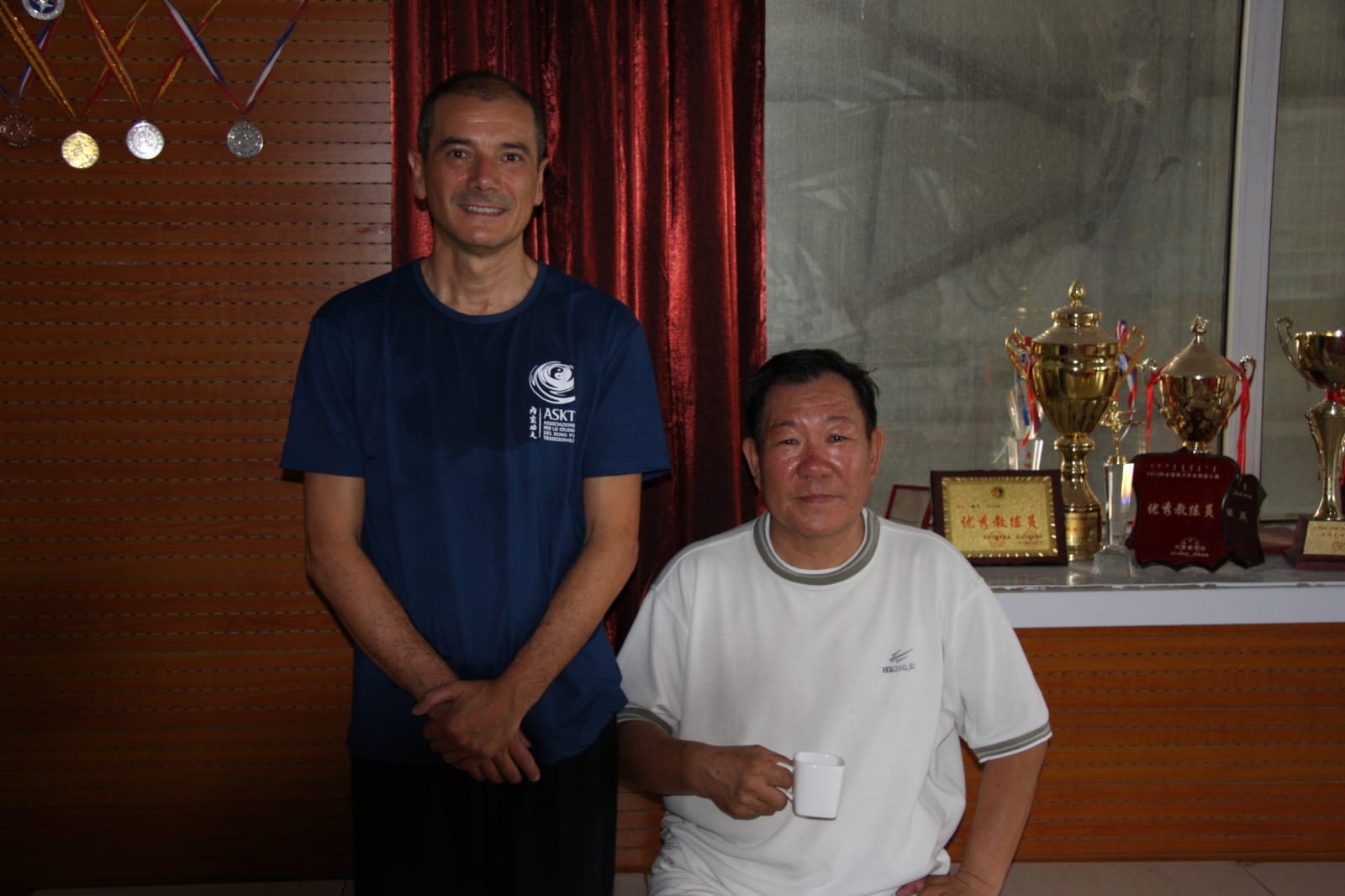 Il Maestro con il G.M° Yang Lin Sheng a Baotou